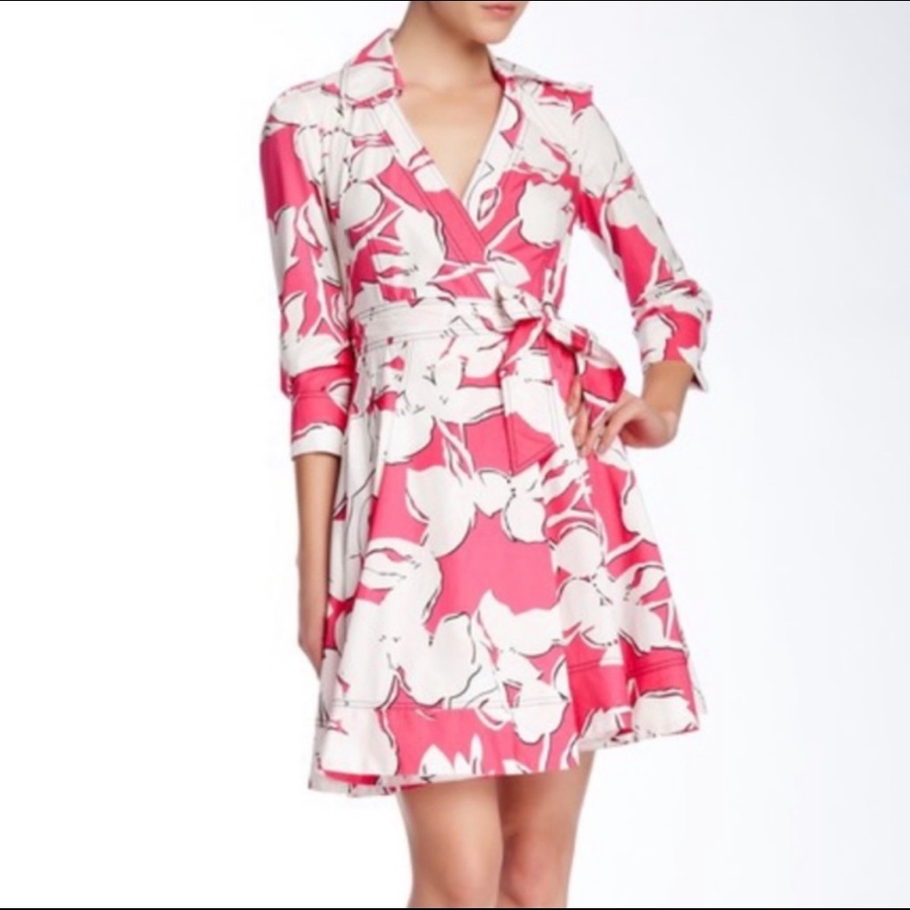 Diane Von Furstenberg Eden Garden Simple Pink Wrap